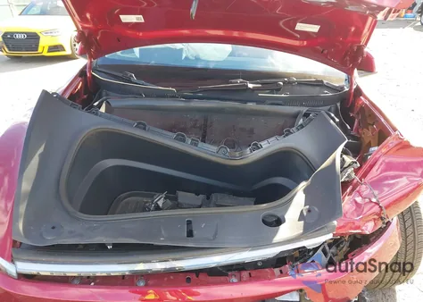 2026 Tesla Model Y Long Range Launch Series/Premium All-Wheel Drive z USA, uszkodzony, nr VIN 7SAYGDEE7TF359512